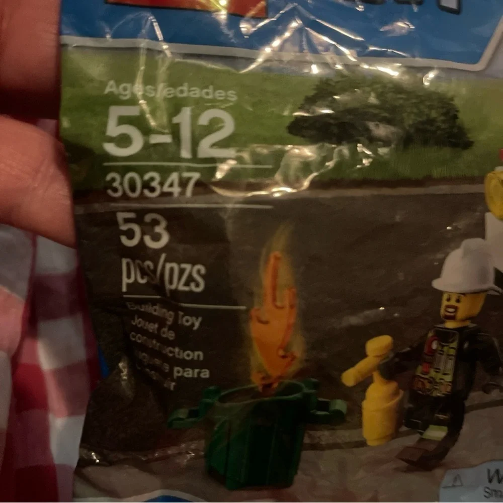 NEW! LEGO CIty 30347 Fire Car Fire Man Trash Can on Fire Extinguisher Poly Bag